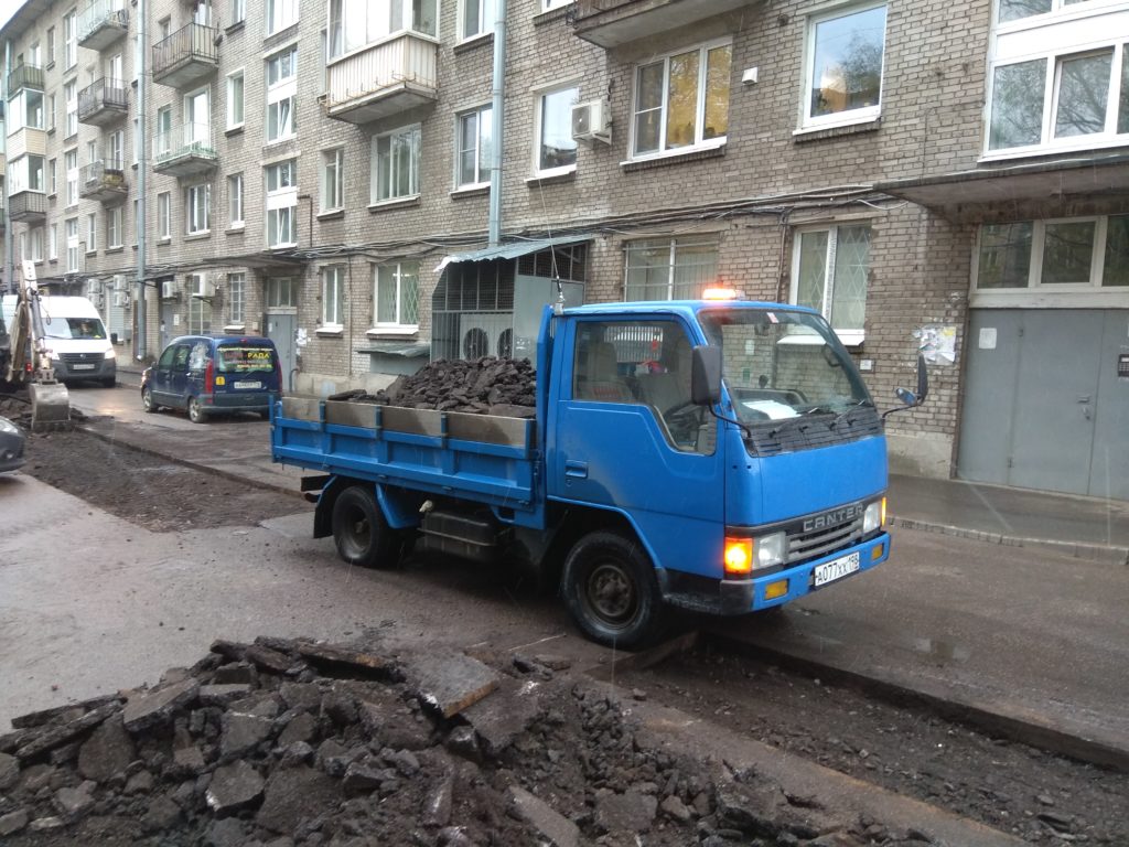 АРЕНДА МИНИ САМОСВАЛА, ДУМПЕРА в Санкт-Петербурге - Распродажа, Дисконт,  Уценка, Сток, Ликвидация товаров